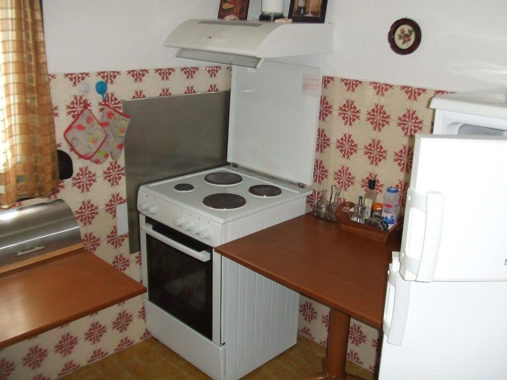 Agathi Beach House Агиос Гордиос Екстериор снимка