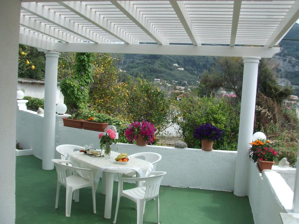 Agathi Beach House Агиос Гордиос Екстериор снимка
