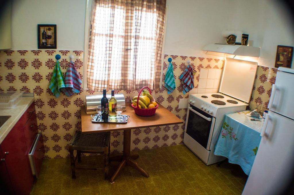 Agathi Beach House Агиос Гордиос Екстериор снимка