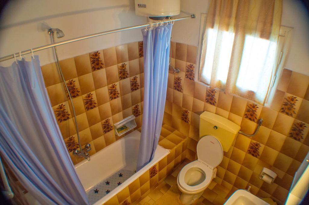 Agathi Beach House Агиос Гордиос Екстериор снимка