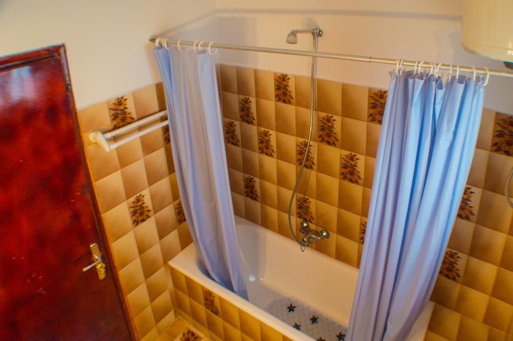 Agathi Beach House Агиос Гордиос Екстериор снимка