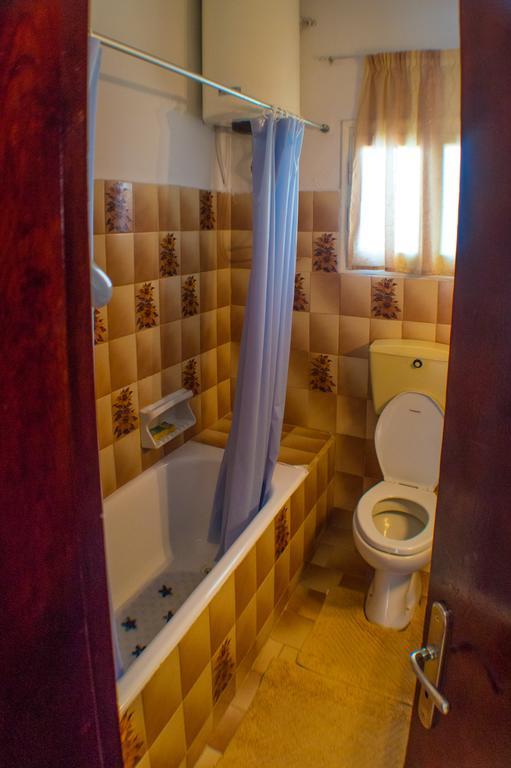 Agathi Beach House Агиос Гордиос Екстериор снимка